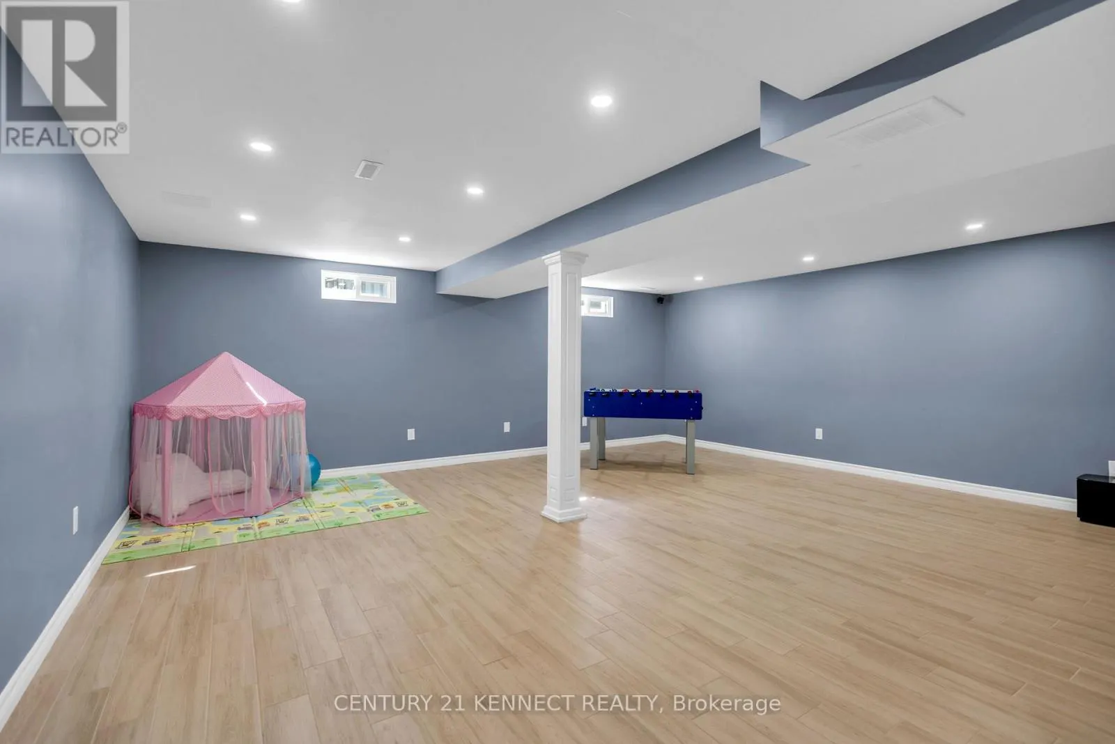 51 VODDEN STREET W