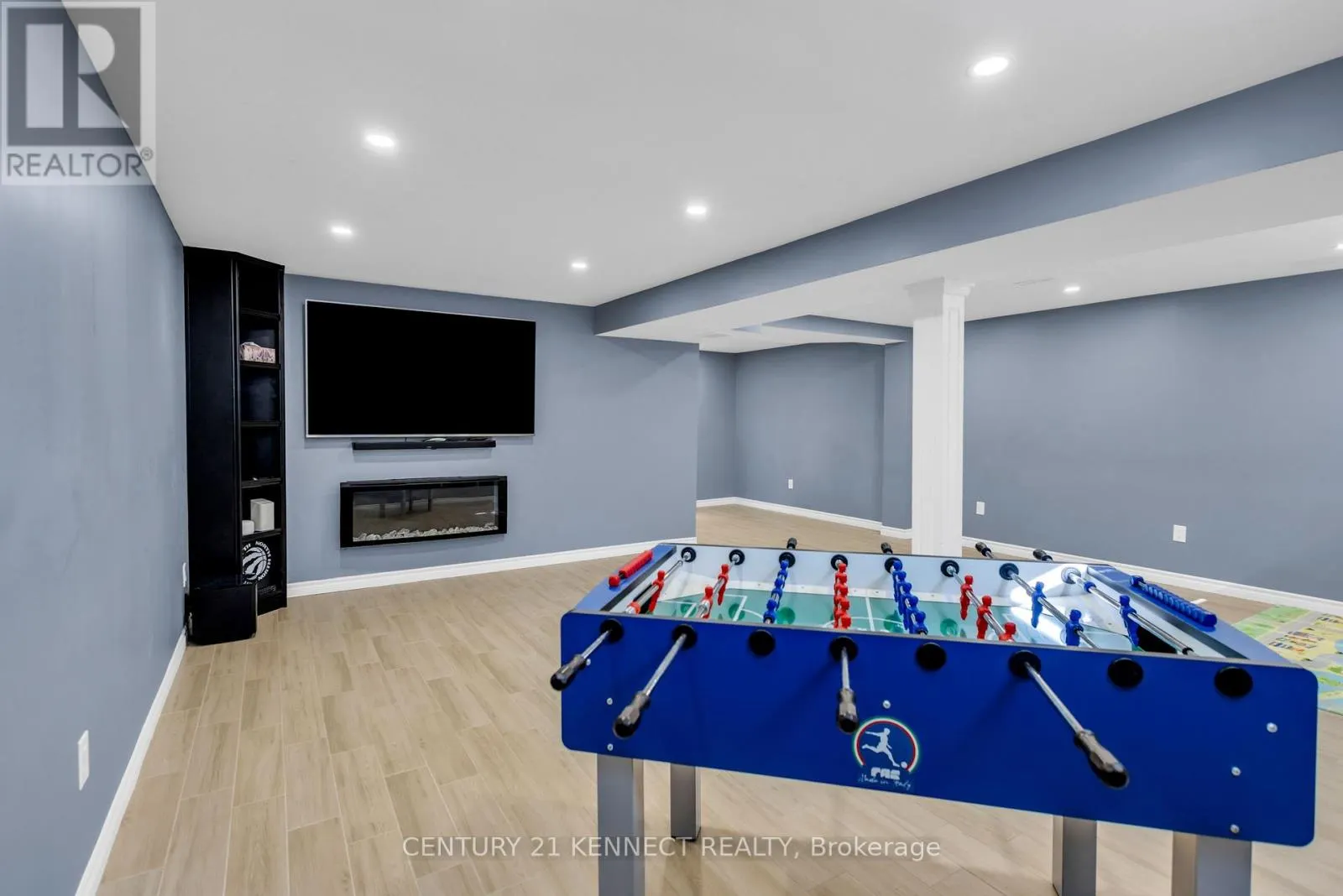 51 VODDEN STREET W