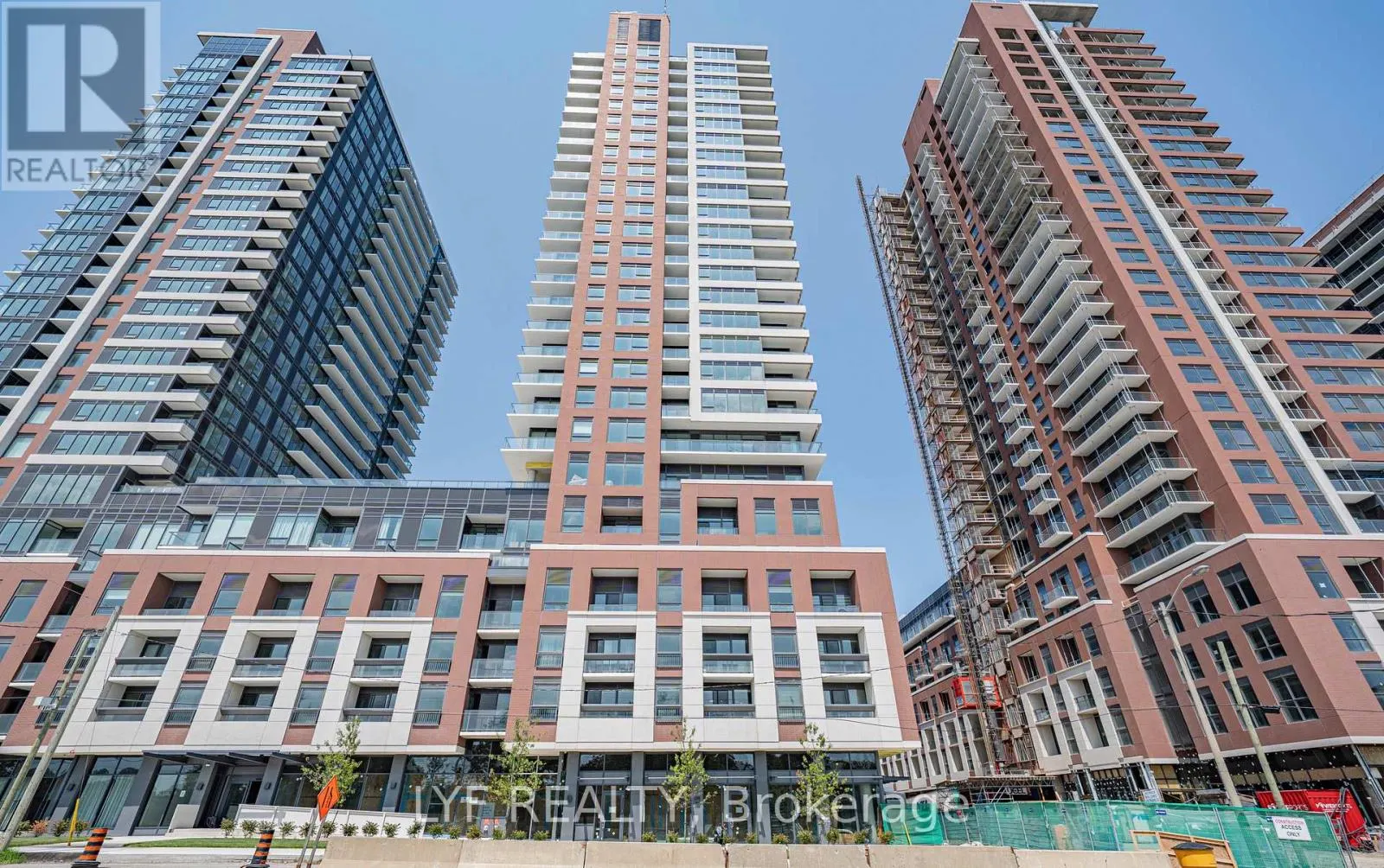 1207 - 4010 EGLINTON AVENUE W