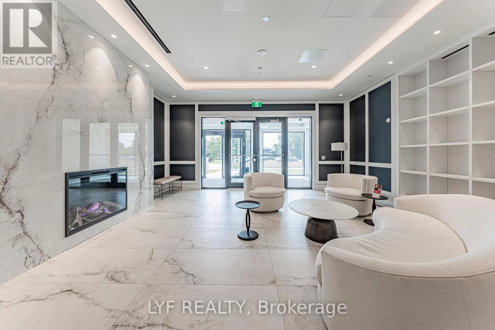 1207 - 4010 EGLINTON AVENUE W