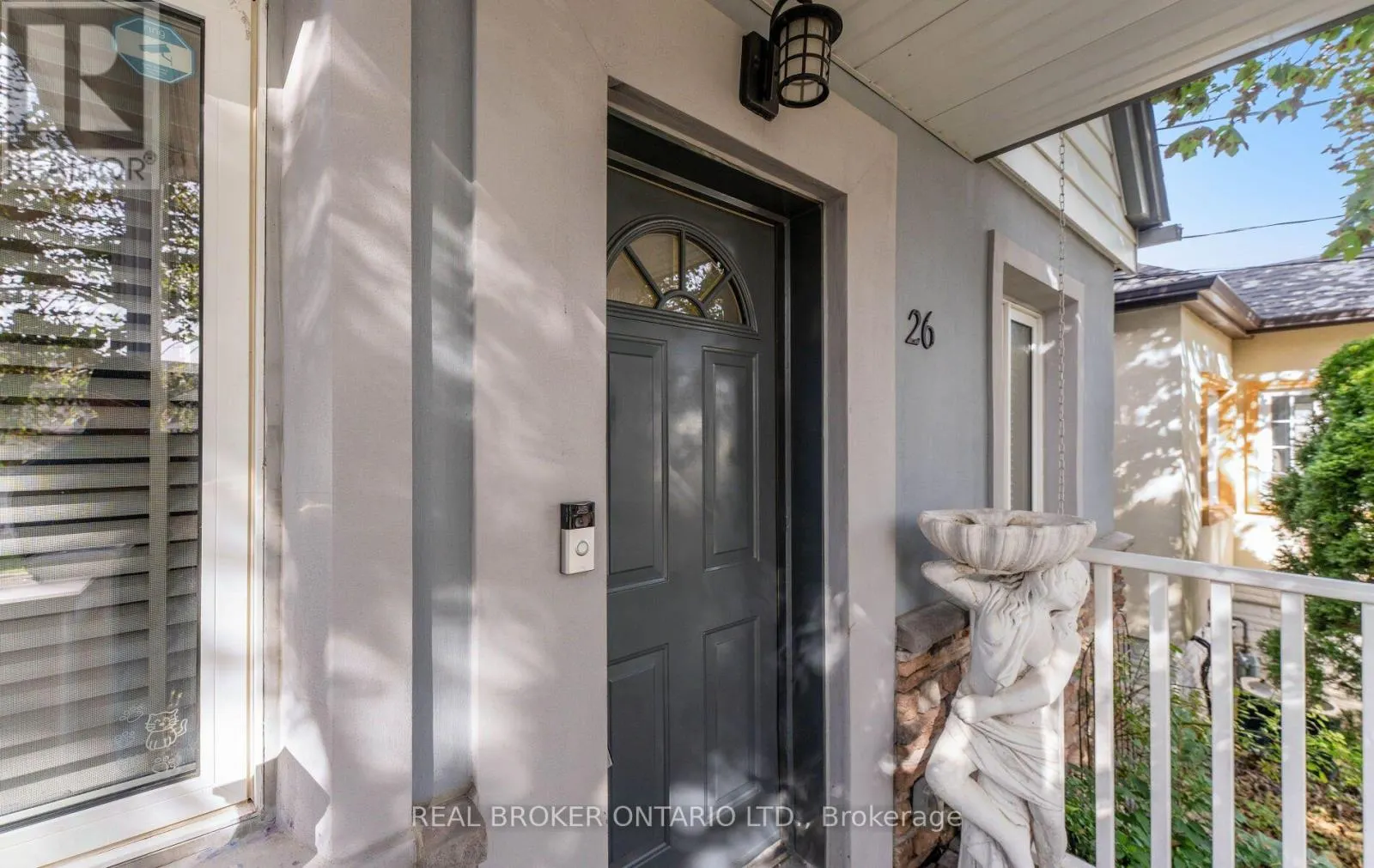 26 ROXALINE STREET