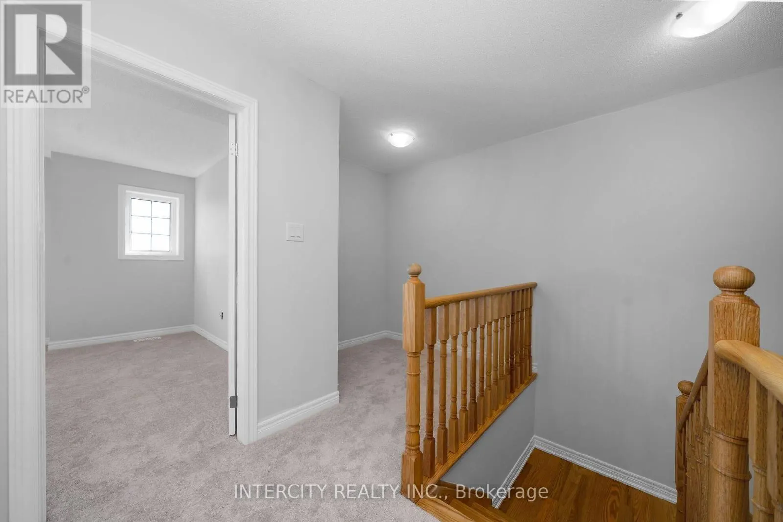 BLK7-TH35 - 27 SUNBIRD WAY