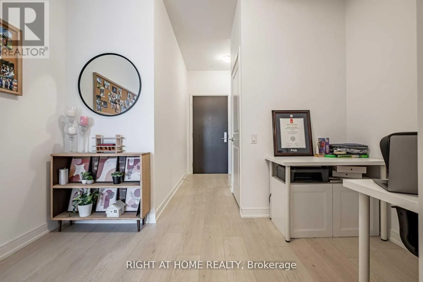303 - 8 NAHANI WAY