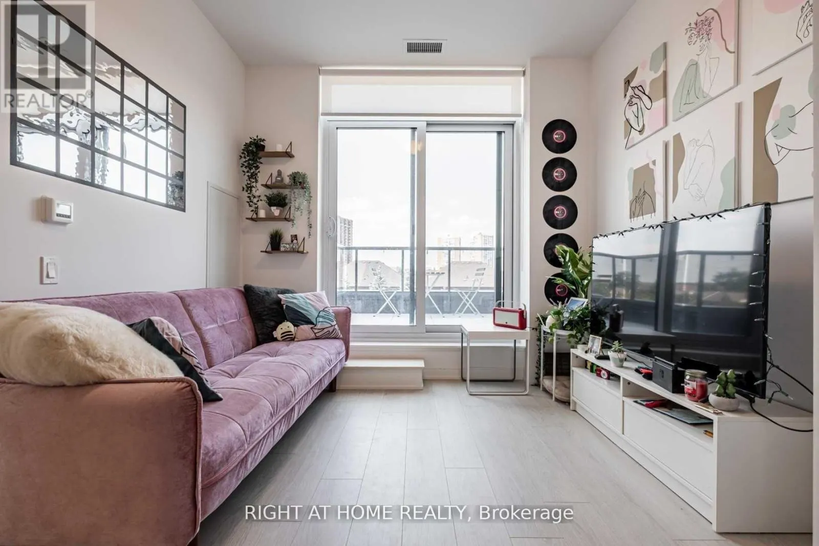 303 - 8 NAHANI WAY