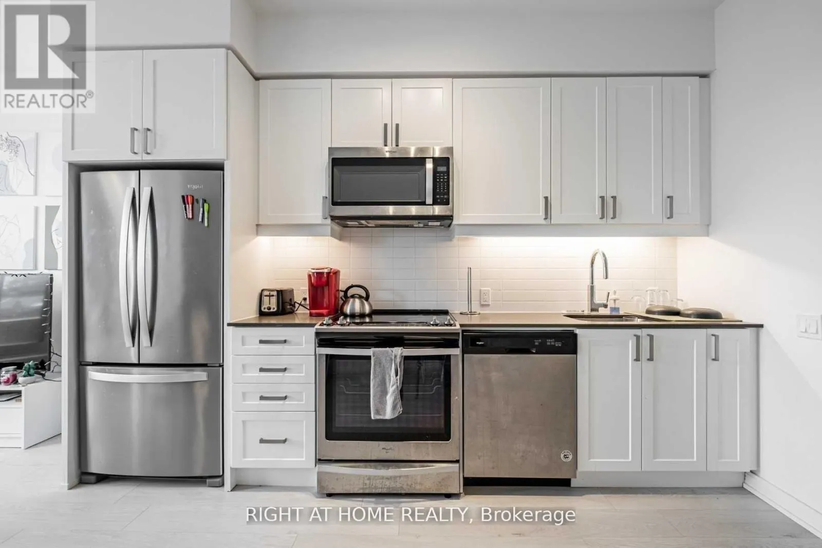 303 - 8 NAHANI WAY