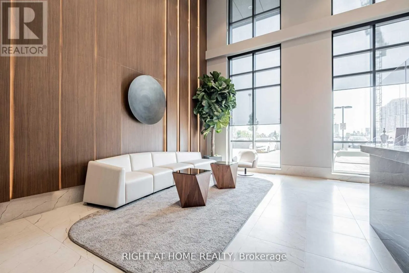 303 - 8 NAHANI WAY