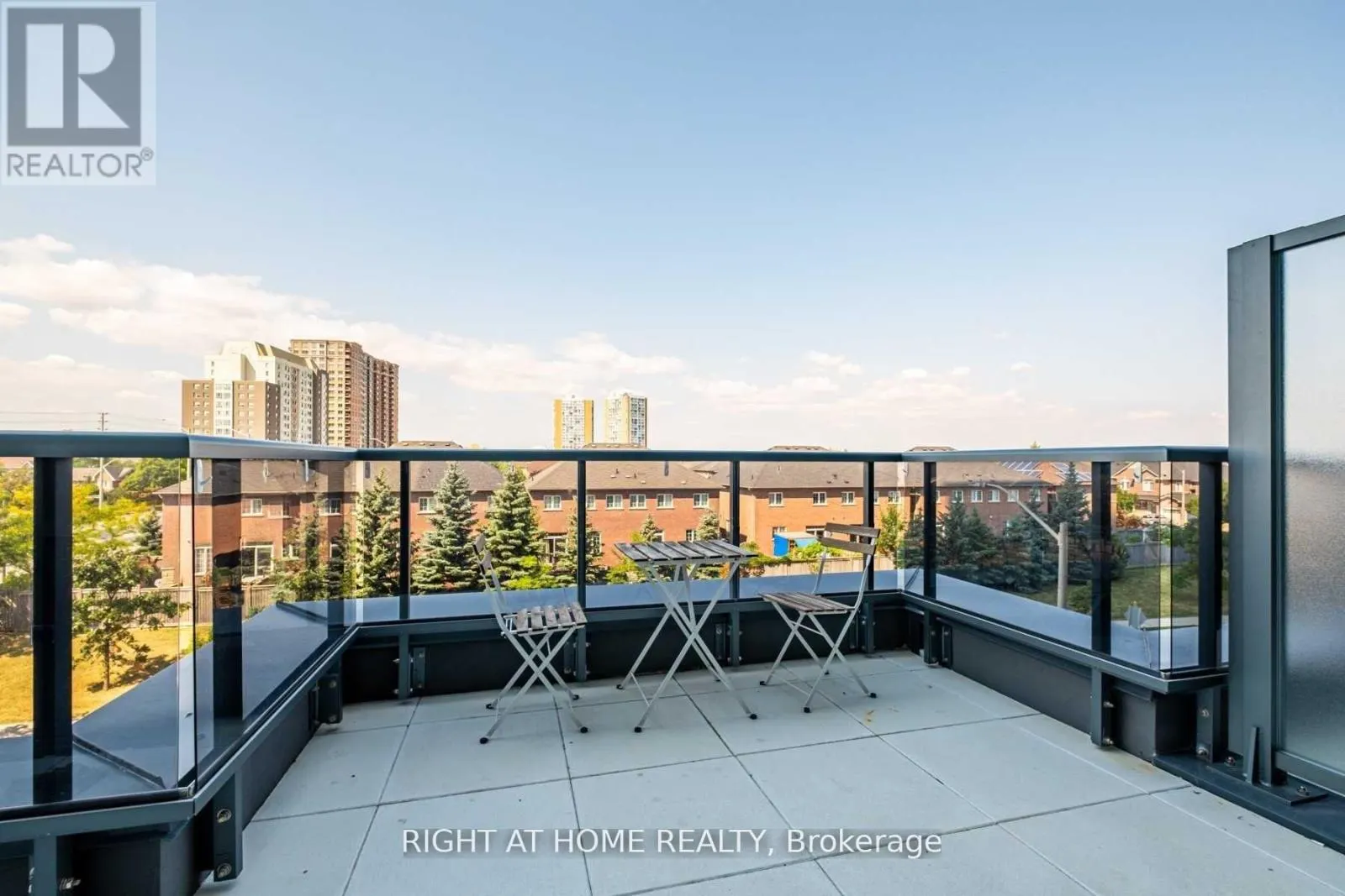 303 - 8 NAHANI WAY