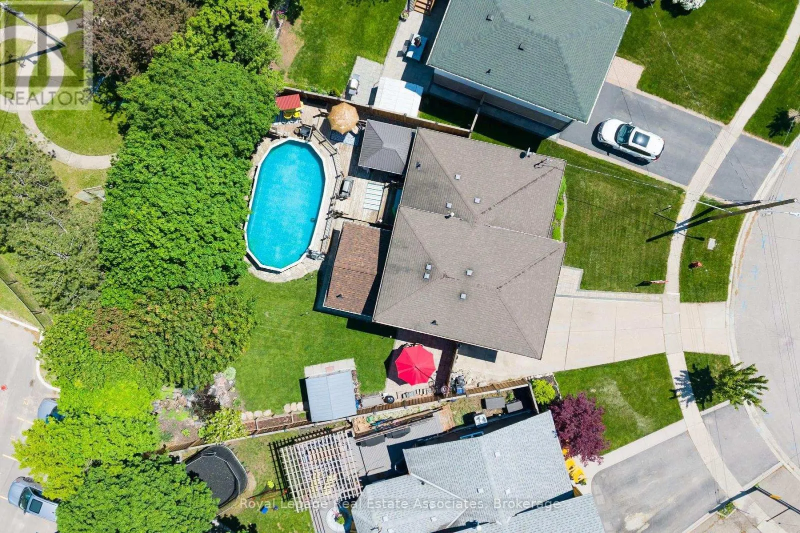 26 MARILYN CRESCENT