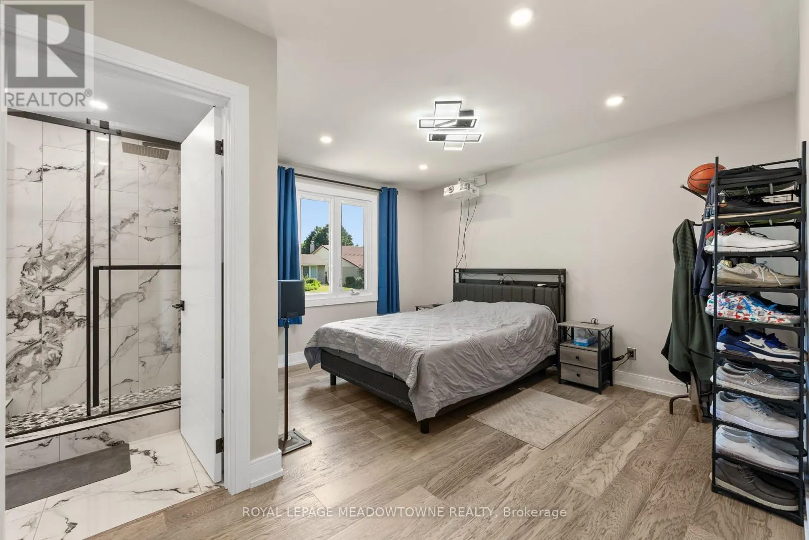 1268 FOREST HILL