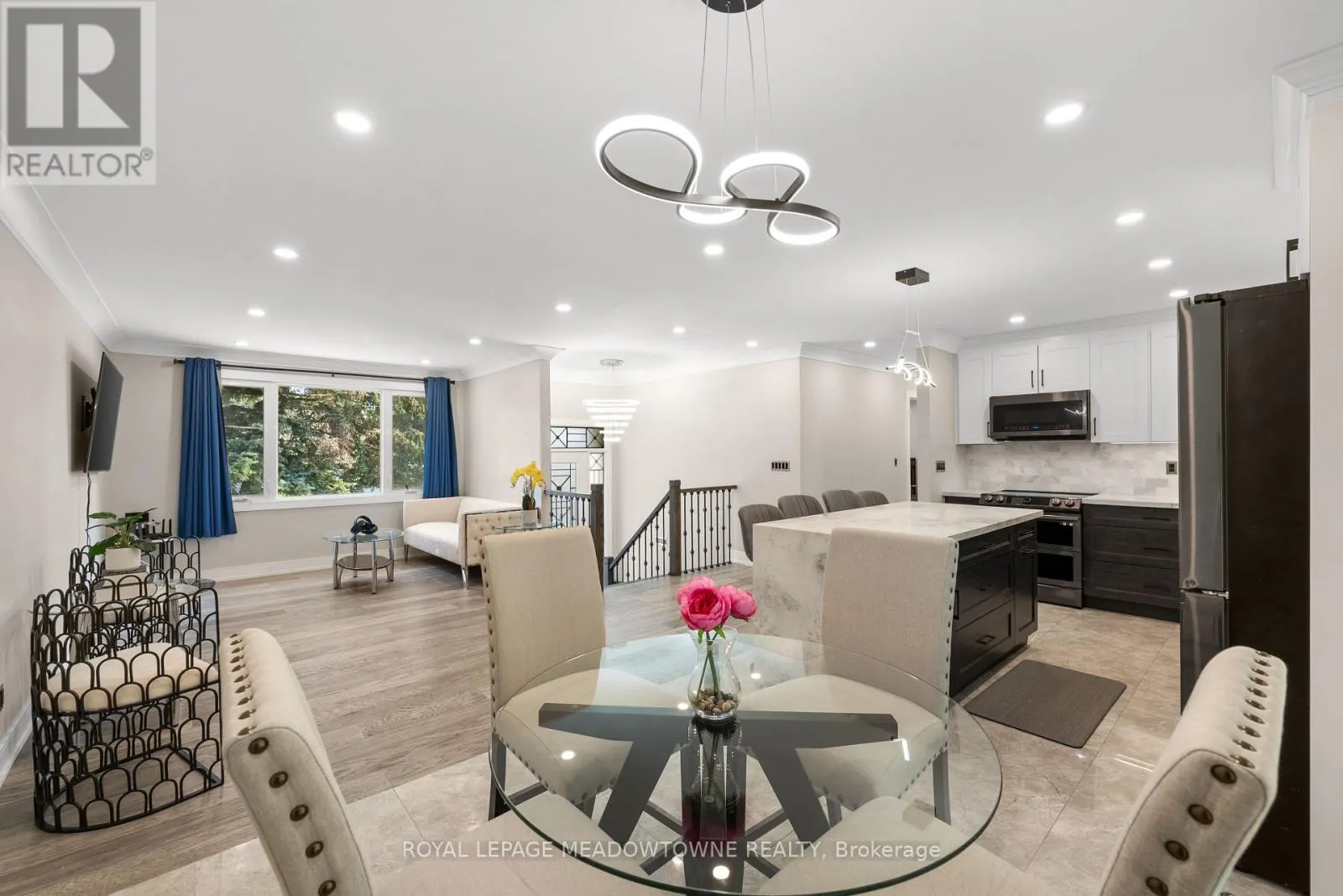 1268 FOREST HILL