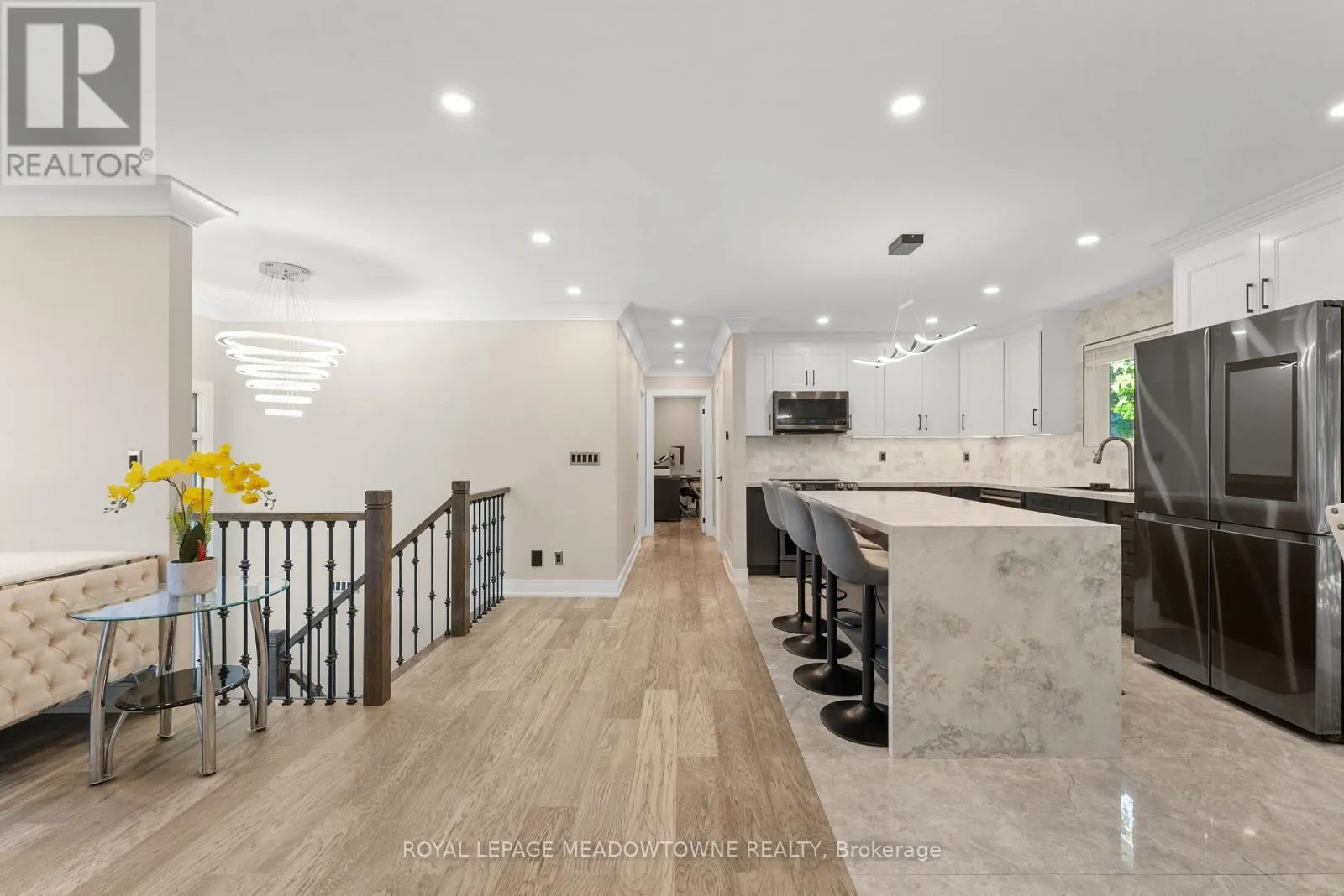 1268 FOREST HILL