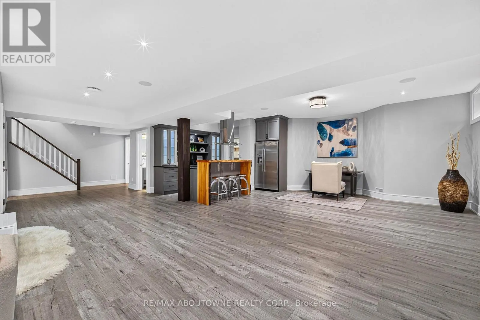 408 SEABOURNE DRIVE