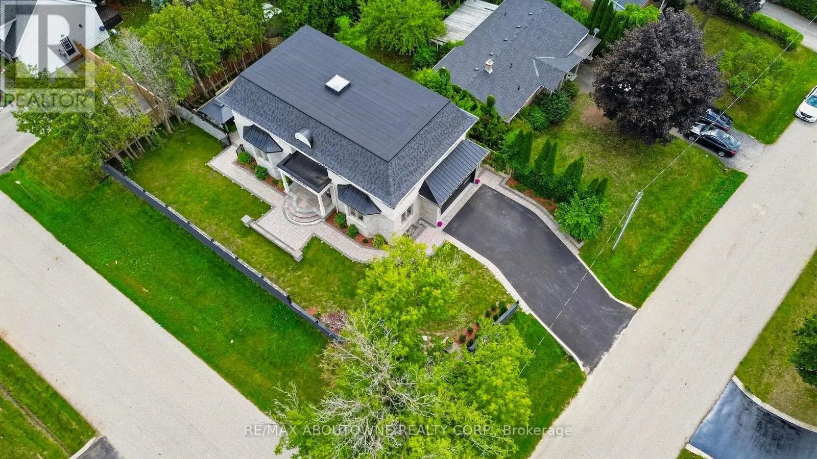 408 SEABOURNE DRIVE