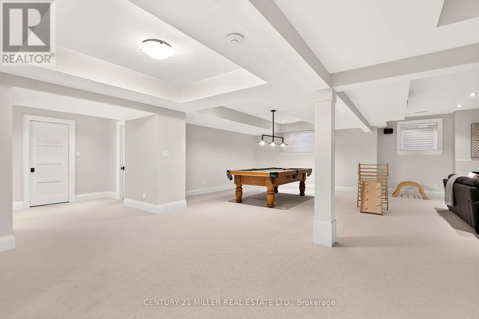 416 WEDGEWOOD DRIVE