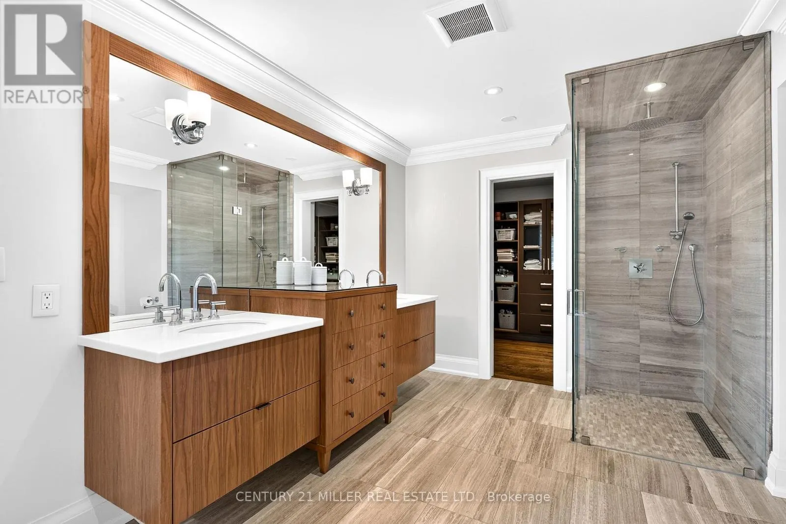416 WEDGEWOOD DRIVE
