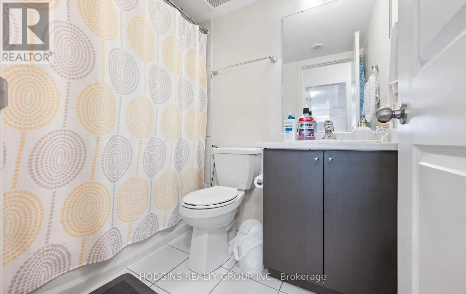 11 - 2255 MCNAB LANE