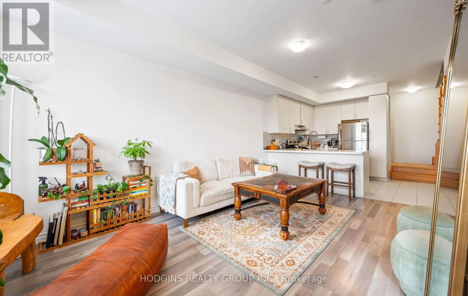 11 - 2255 MCNAB LANE
