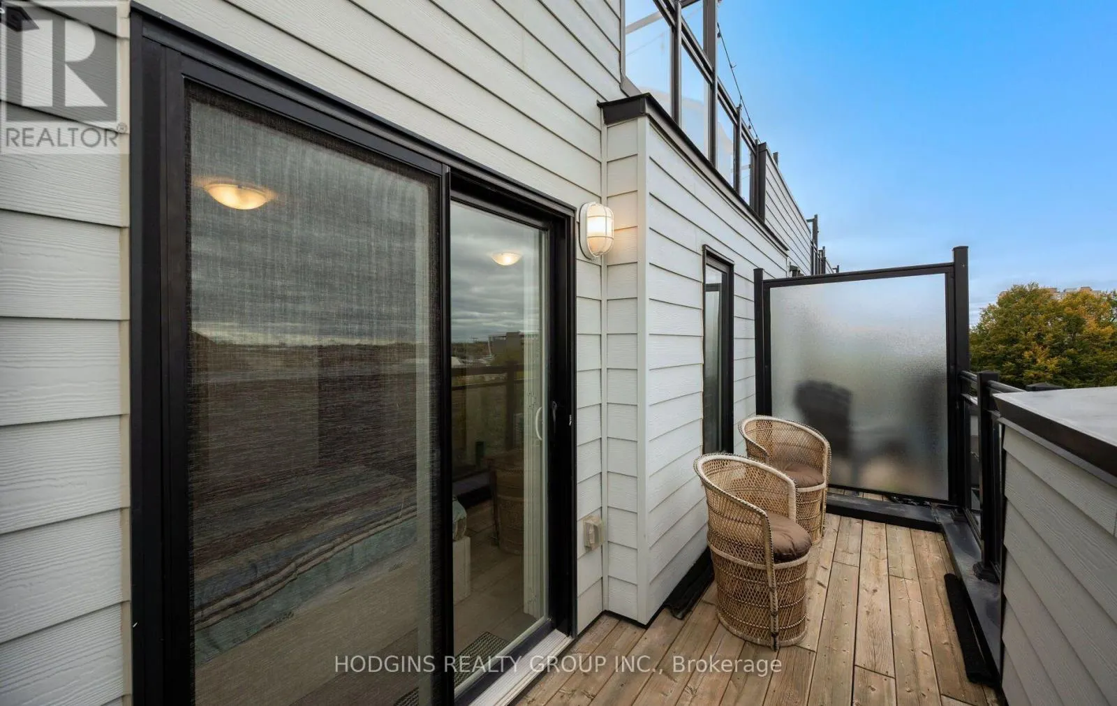 11 - 2255 MCNAB LANE