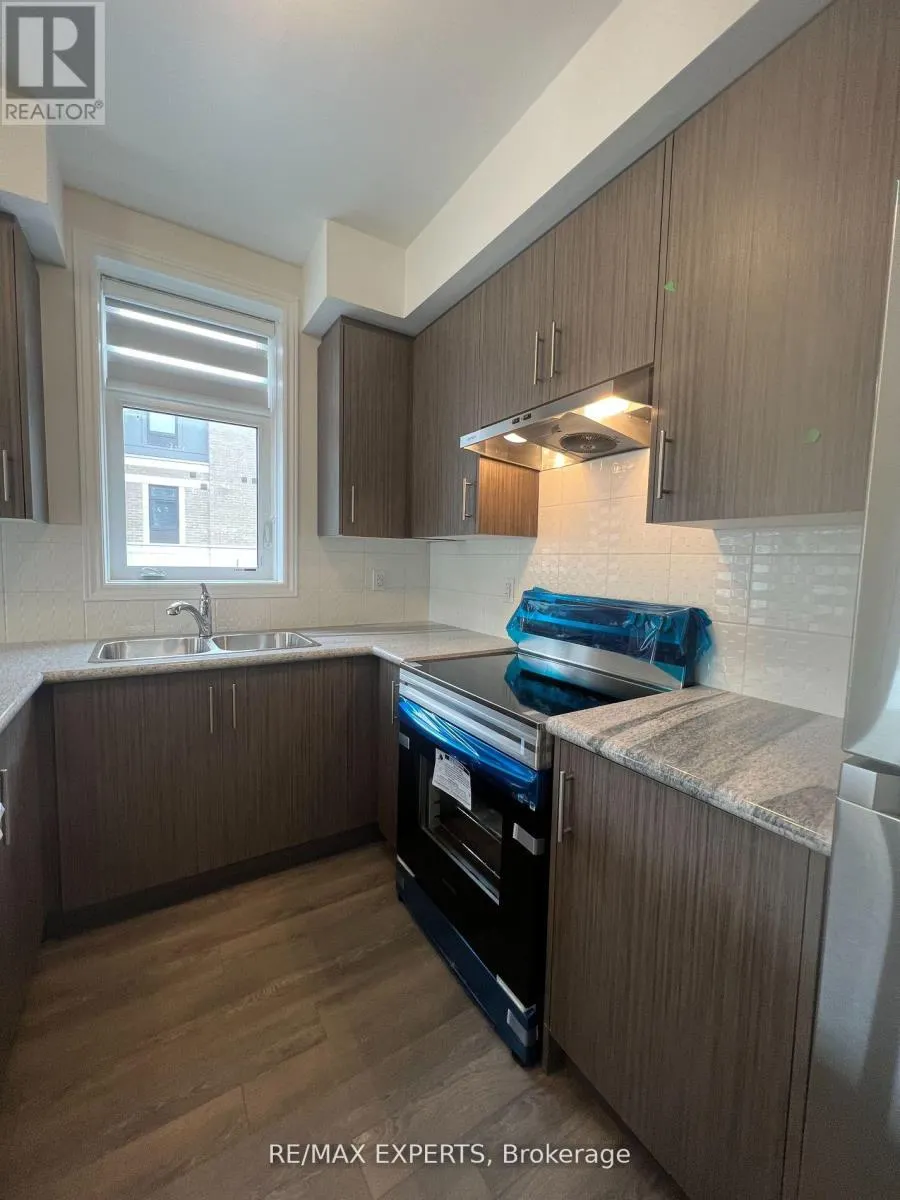 608 - 50 HALLIFORD PLACE