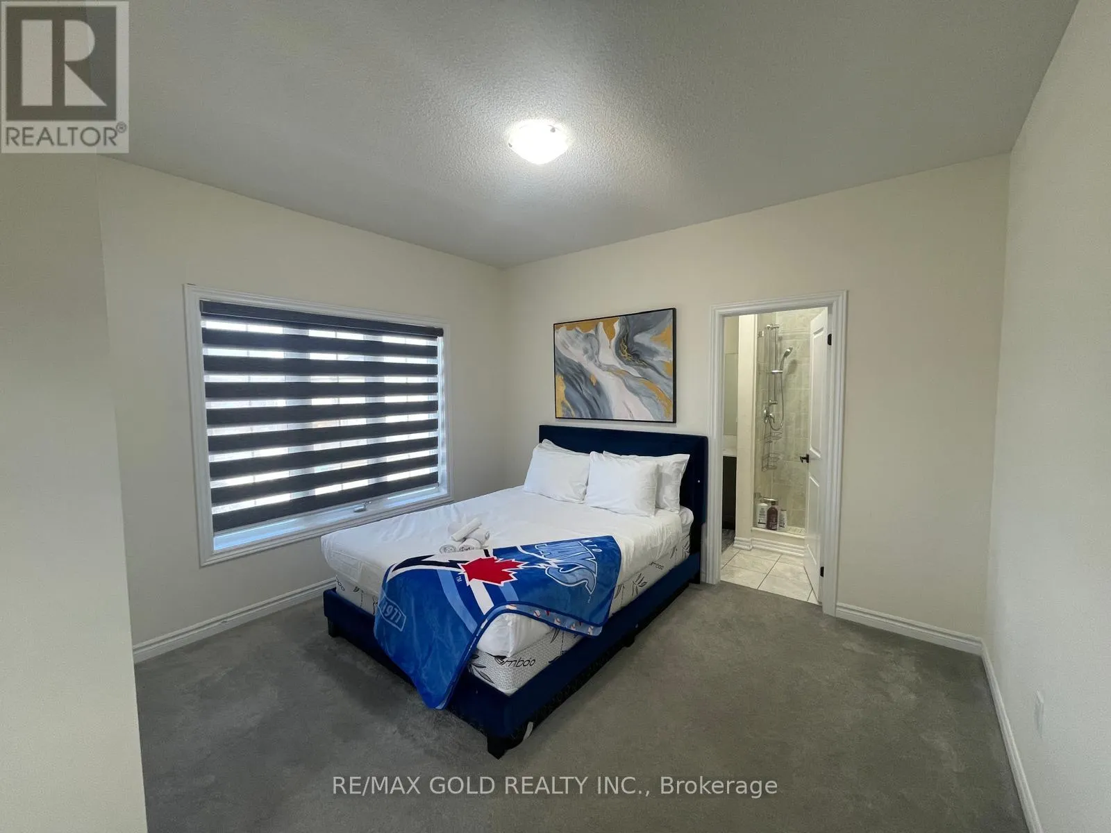 537 VETERANS DRIVE