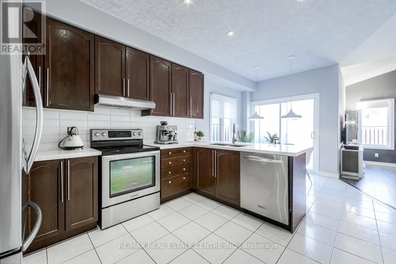 1149 HOUSTON DRIVE