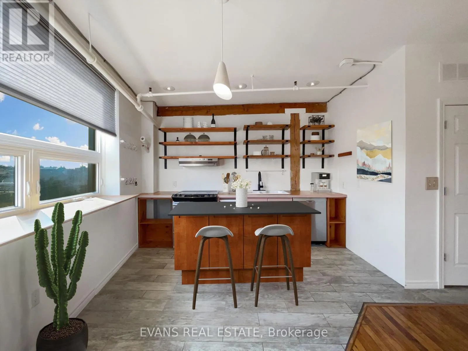 22 - 121 PRESCOTT AVENUE