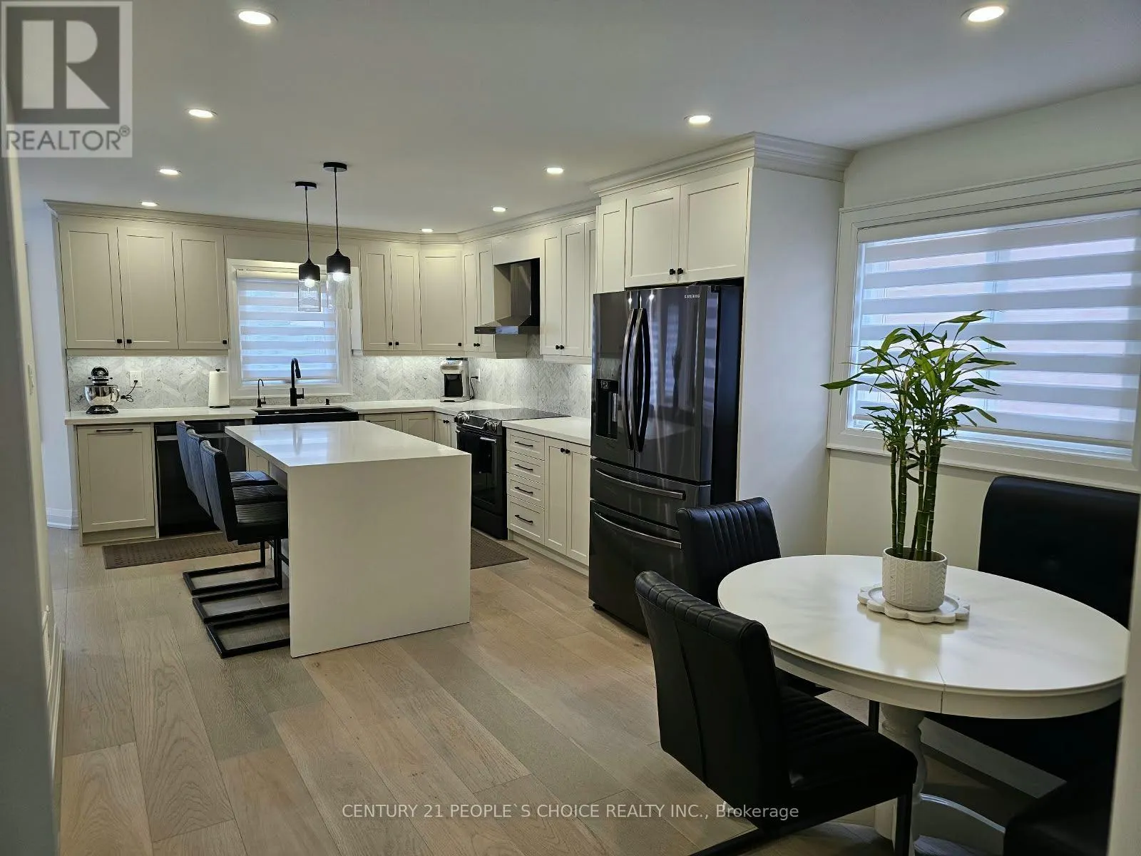 7 PENHURST PLACE