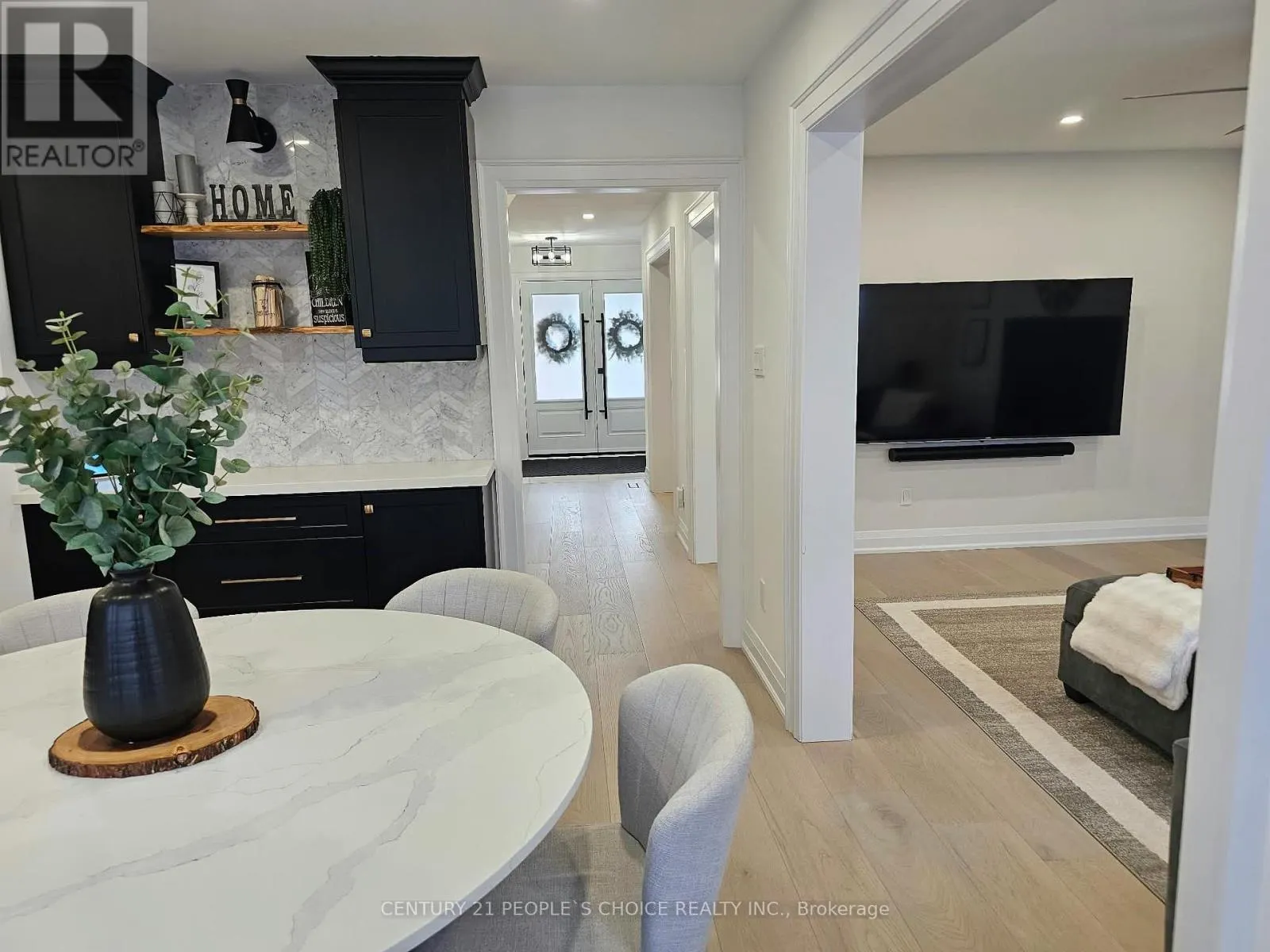 7 PENHURST PLACE