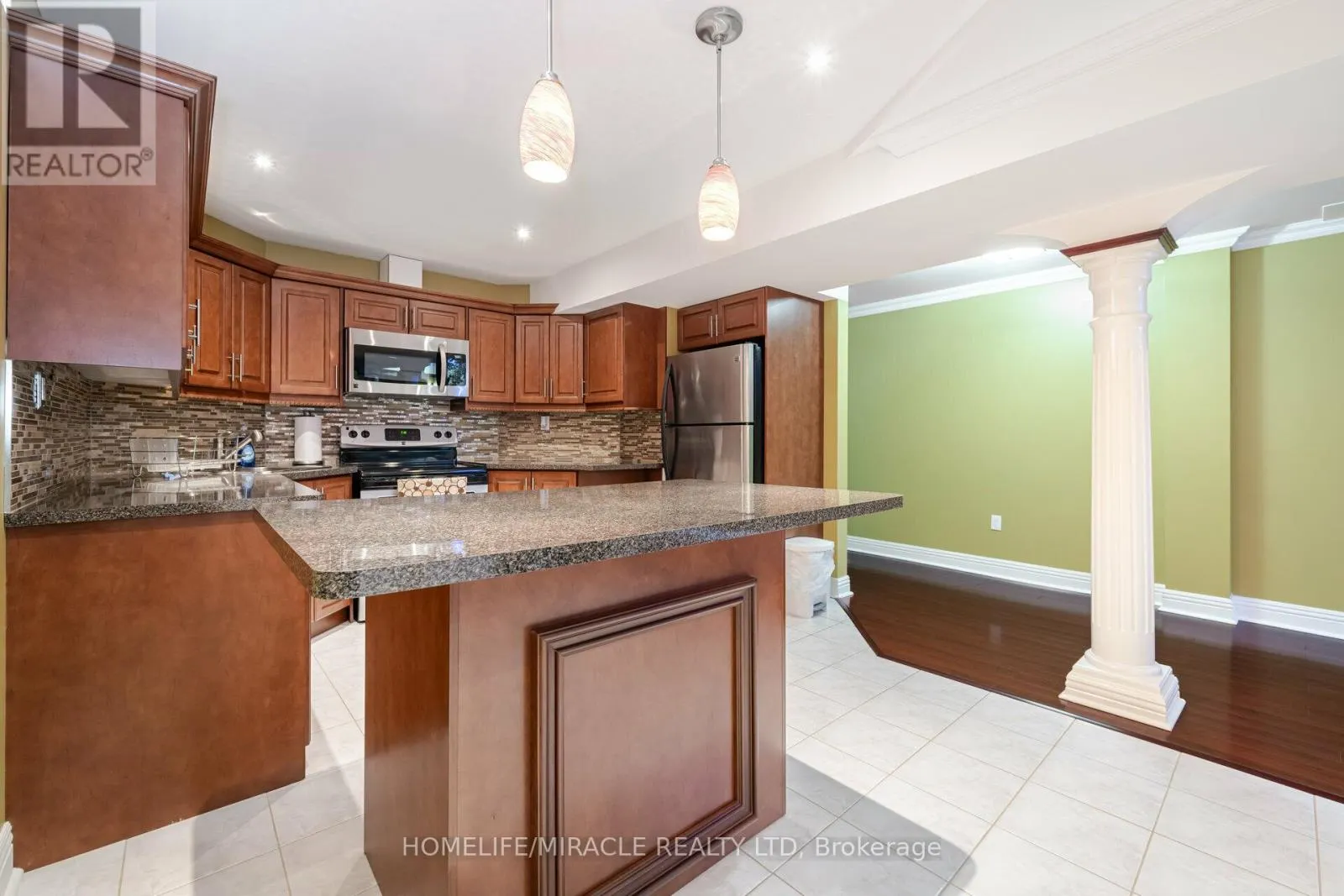 21 SUMMERSHADE STREET