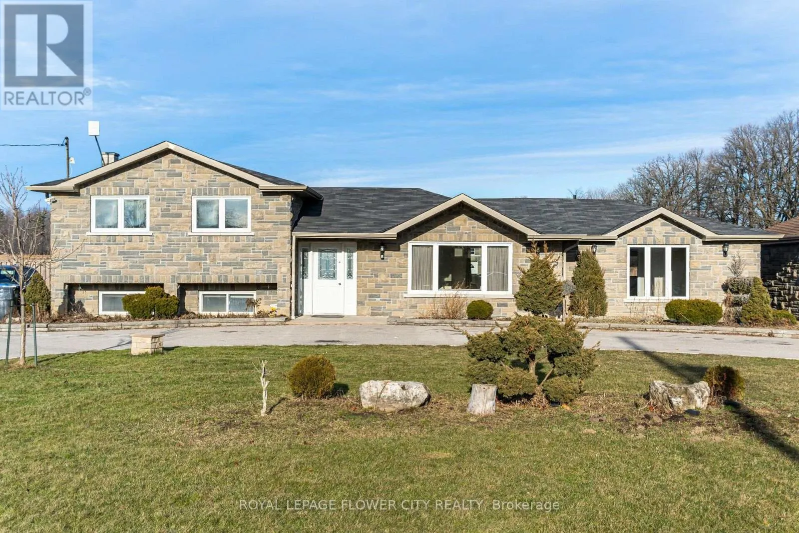 12821 HERITAGE ROAD