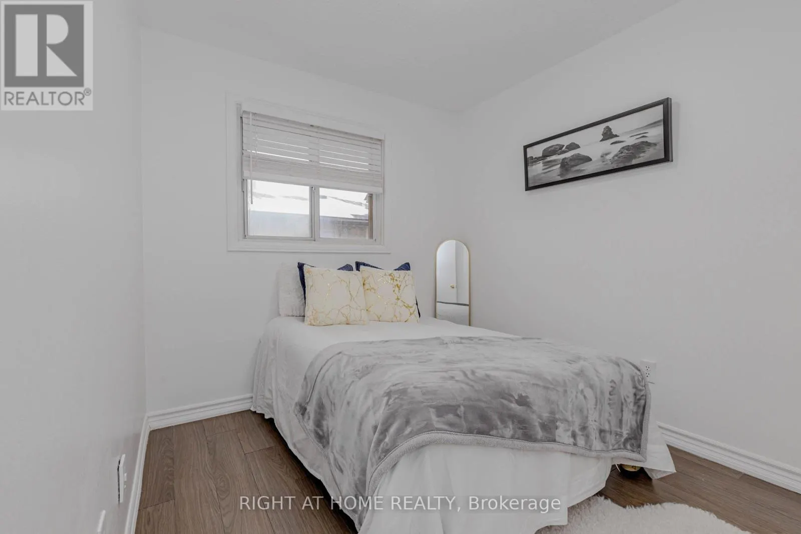 3 - 40 REXDALE BOULEVARD