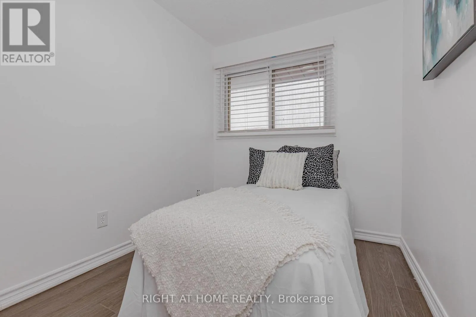3 - 40 REXDALE BOULEVARD