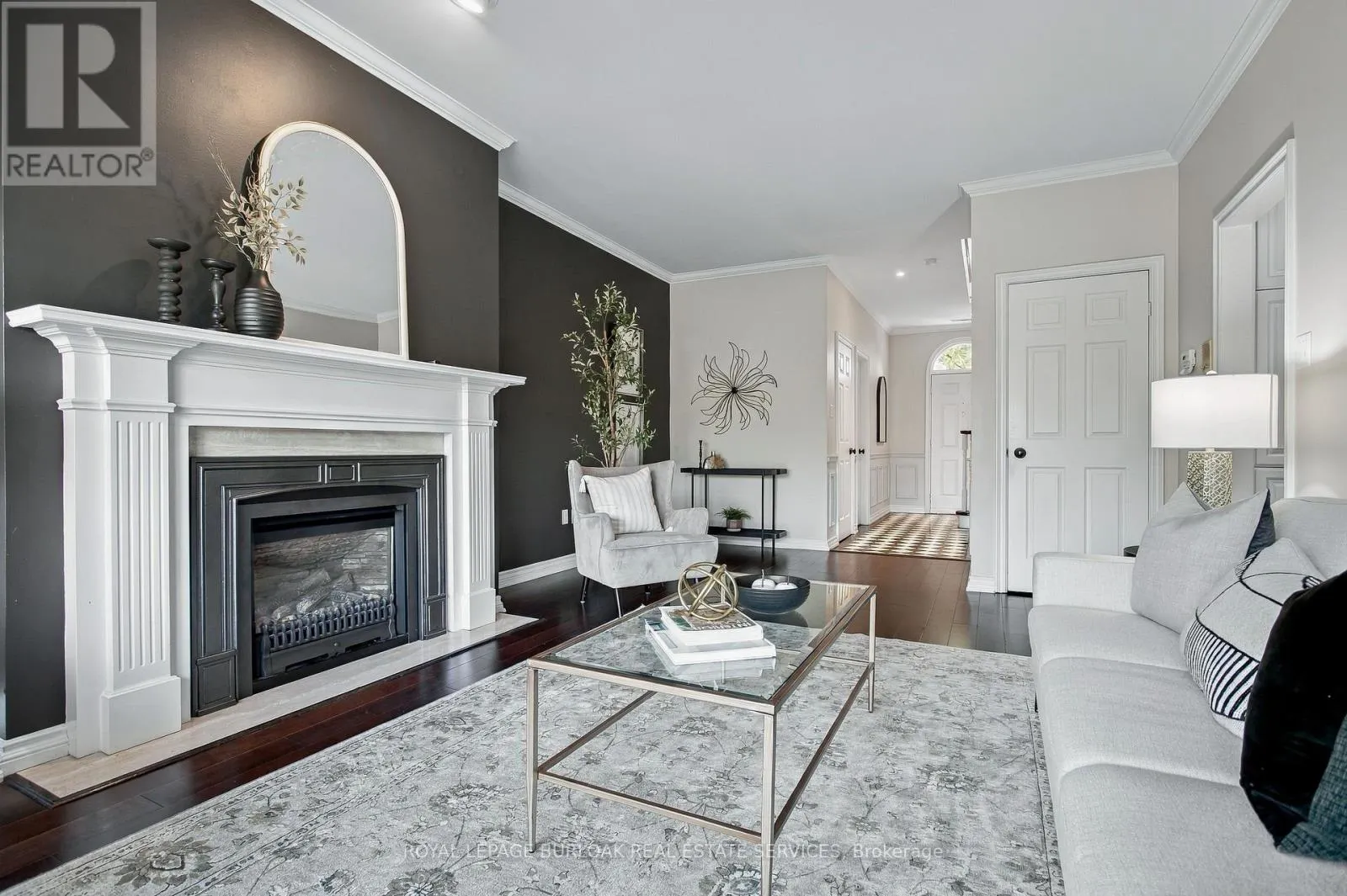 80 FAIRWOOD PLACE W