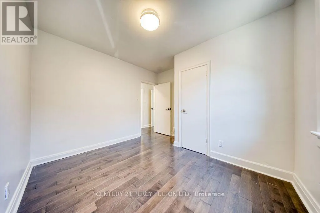 12 SILVERCREST AVENUE