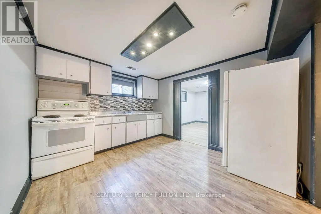 12 SILVERCREST AVENUE