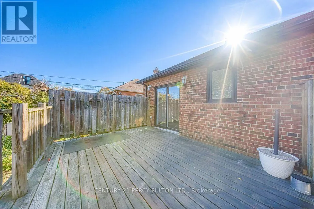 12 SILVERCREST AVENUE