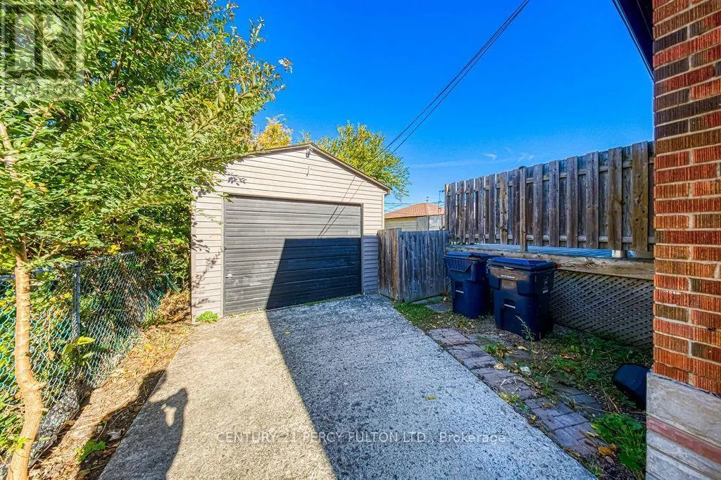 12 SILVERCREST AVENUE