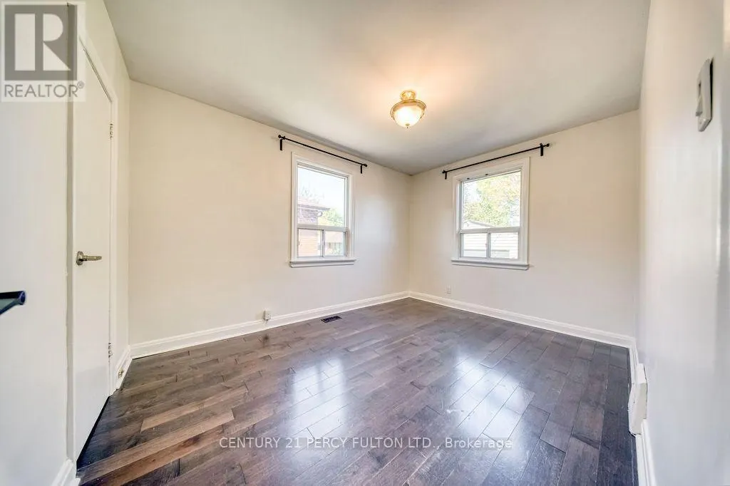 12 SILVERCREST AVENUE