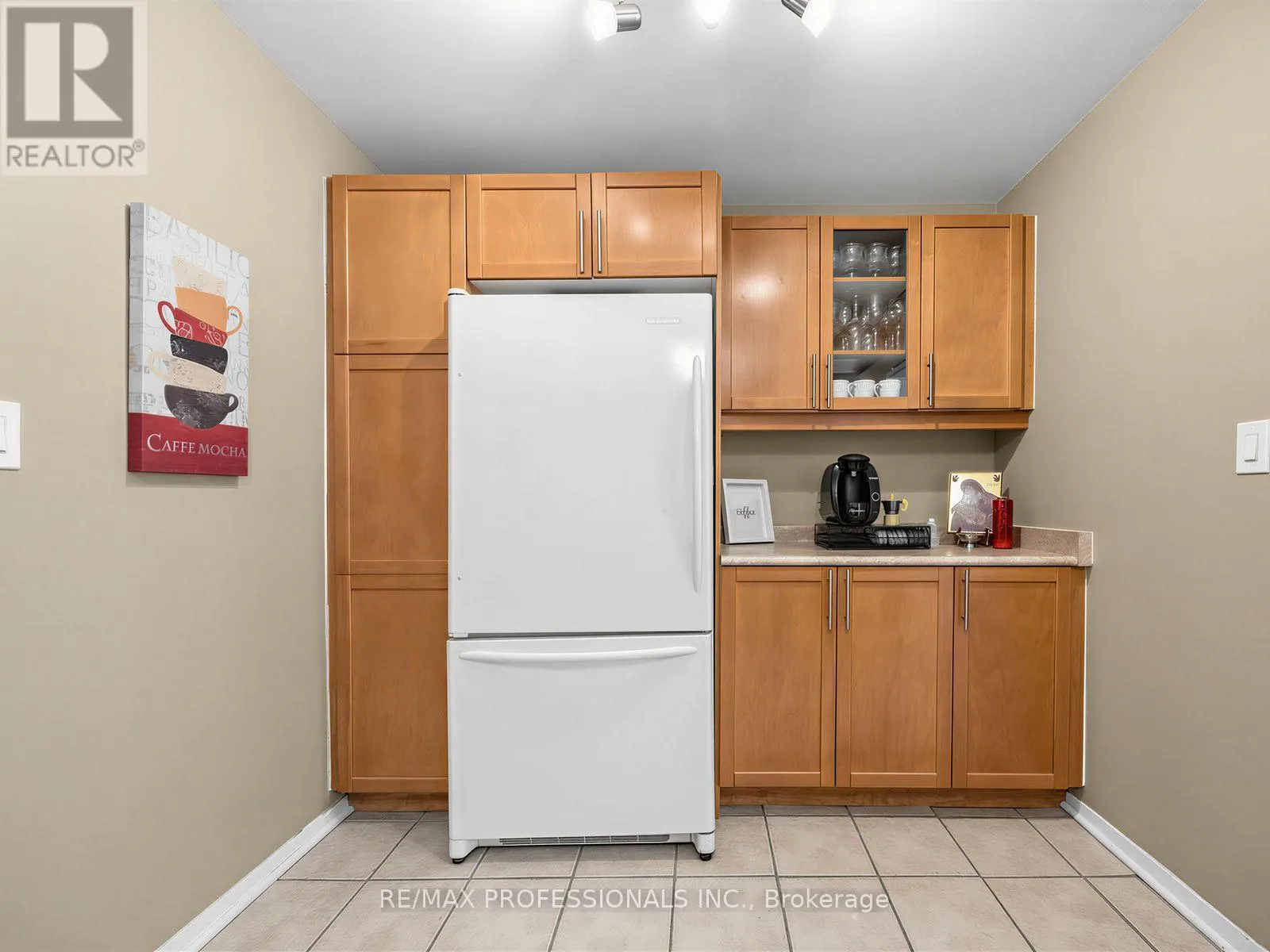 793 NETHERTON CRESCENT