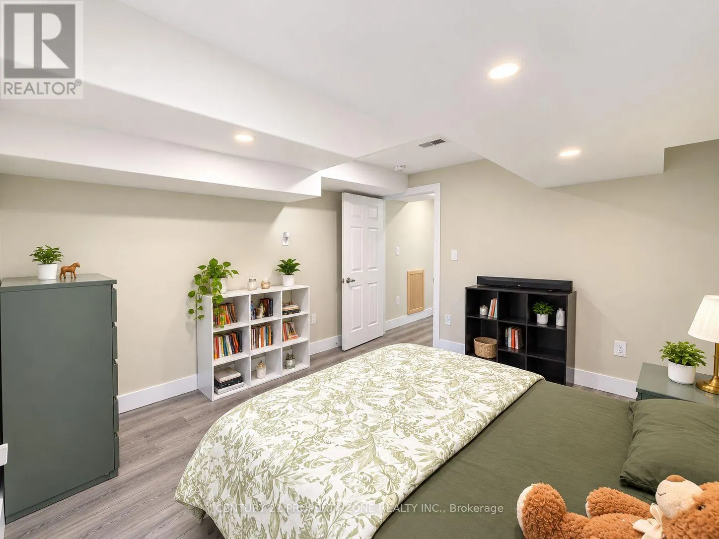 47 ENCLAVE TRAIL