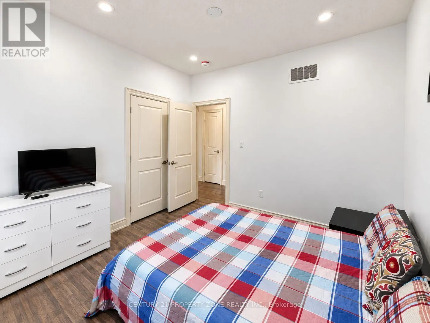 47 ENCLAVE TRAIL
