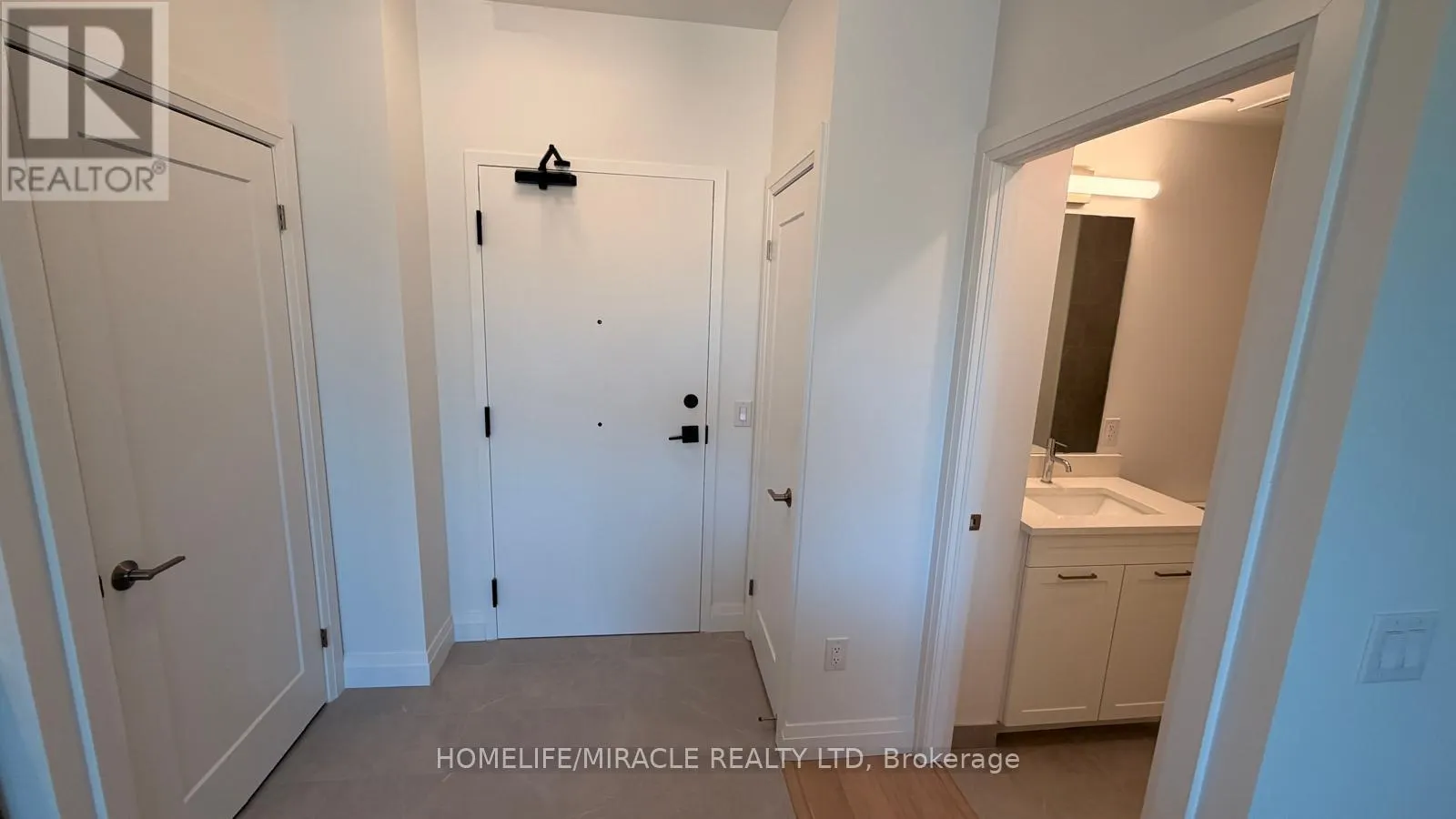 318 - 26 MILL STREET