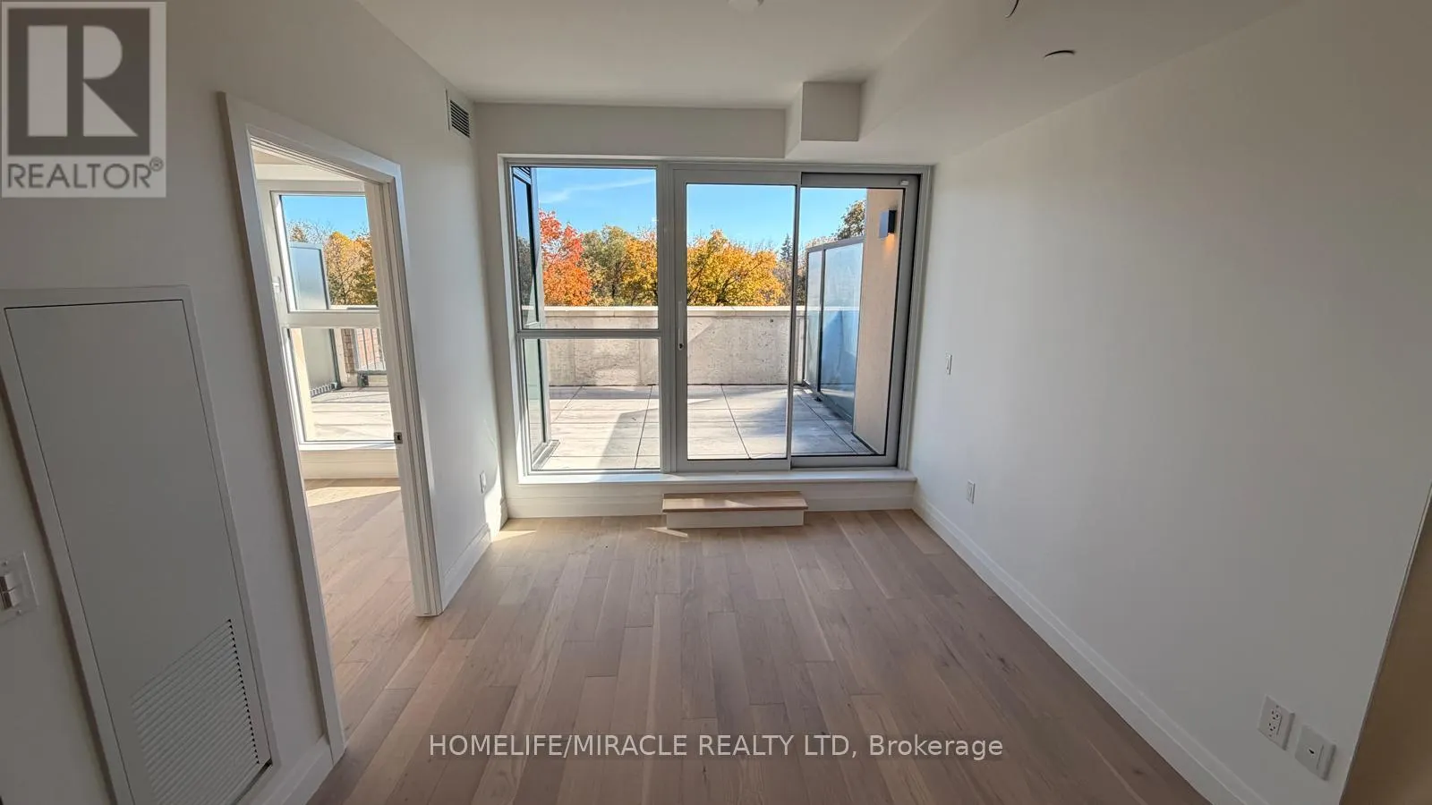 318 - 26 MILL STREET