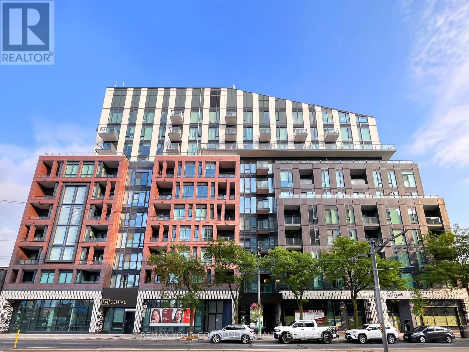 304 - 1808 ST. CLAIR AVENUE W