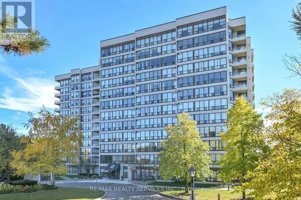 104 - 12 LAURELCREST STREET