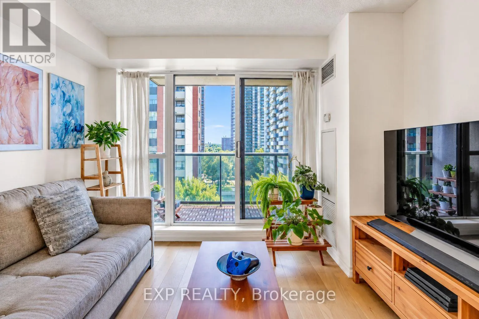 709 - 5 MICHAEL POWER PLACE