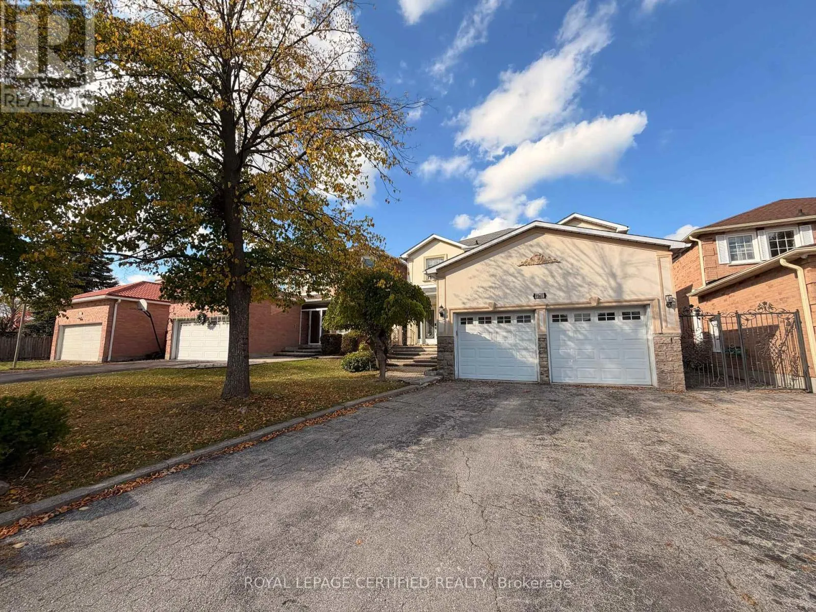 1561 WINTERGROVE GARDENS