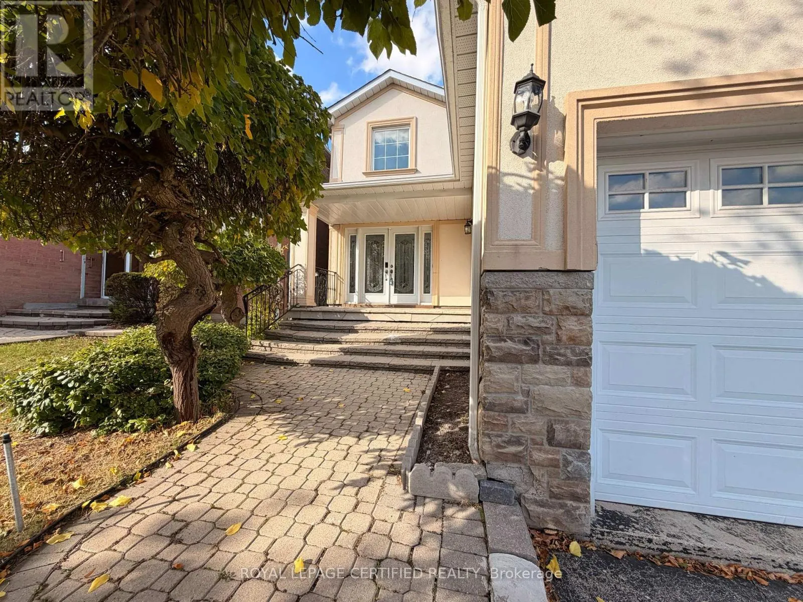 1561 WINTERGROVE GARDENS