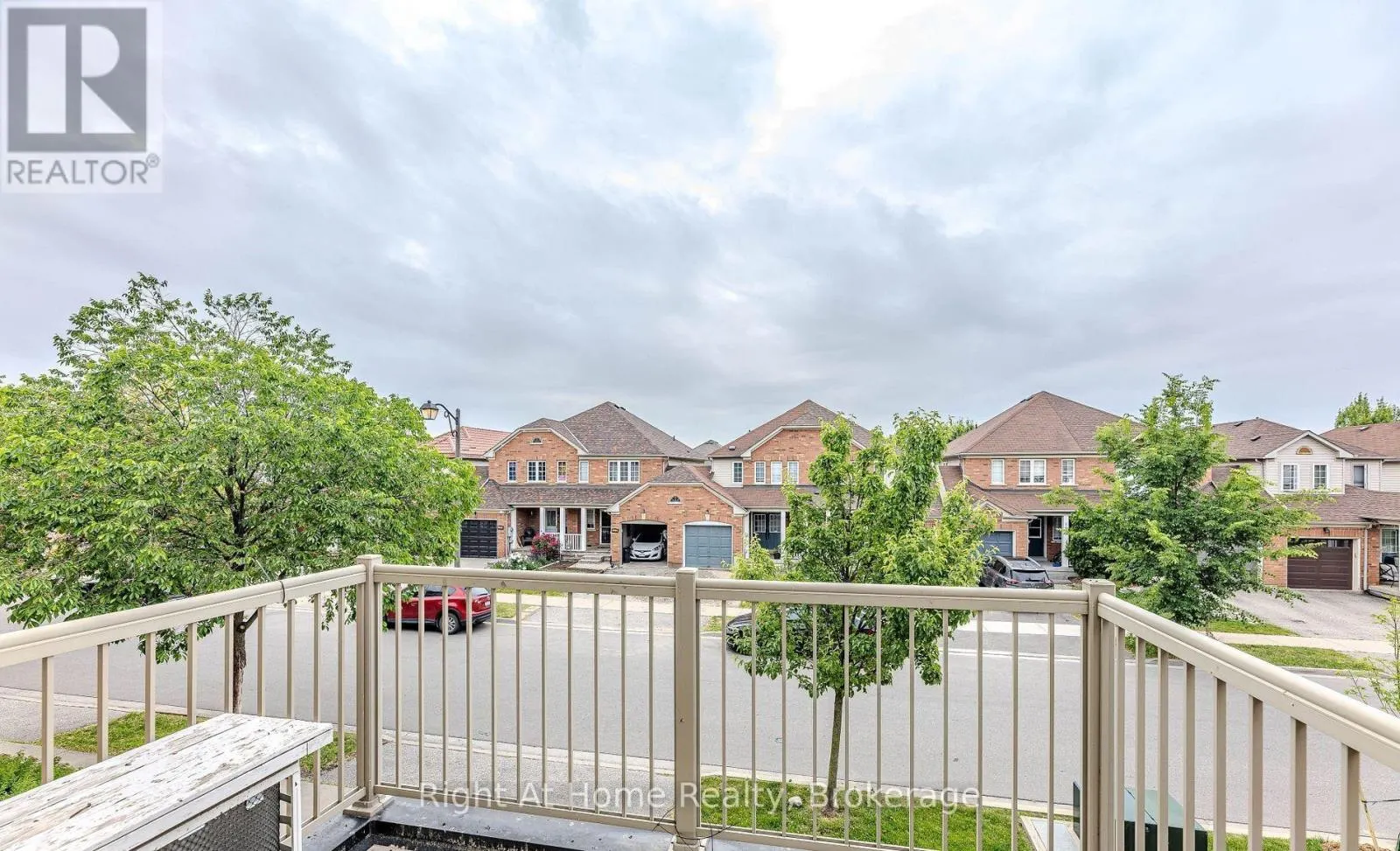146 - 165 HAMPSHIRE WAY #146