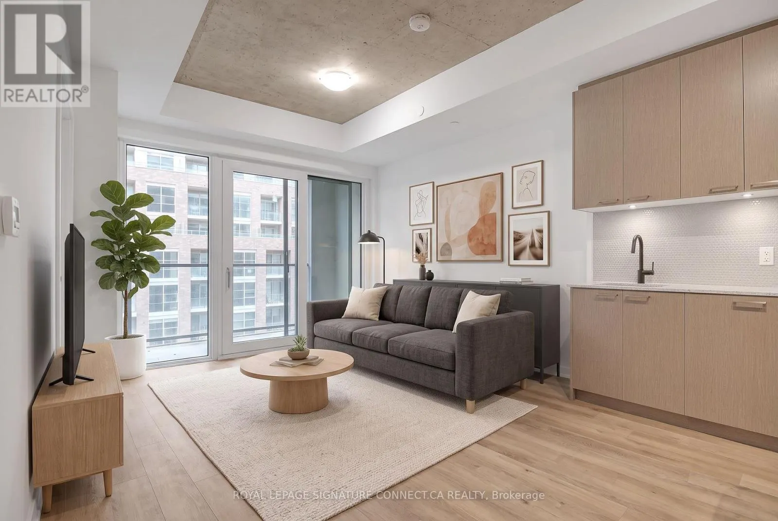 410 - 1808 ST CLAIR AVENUE
